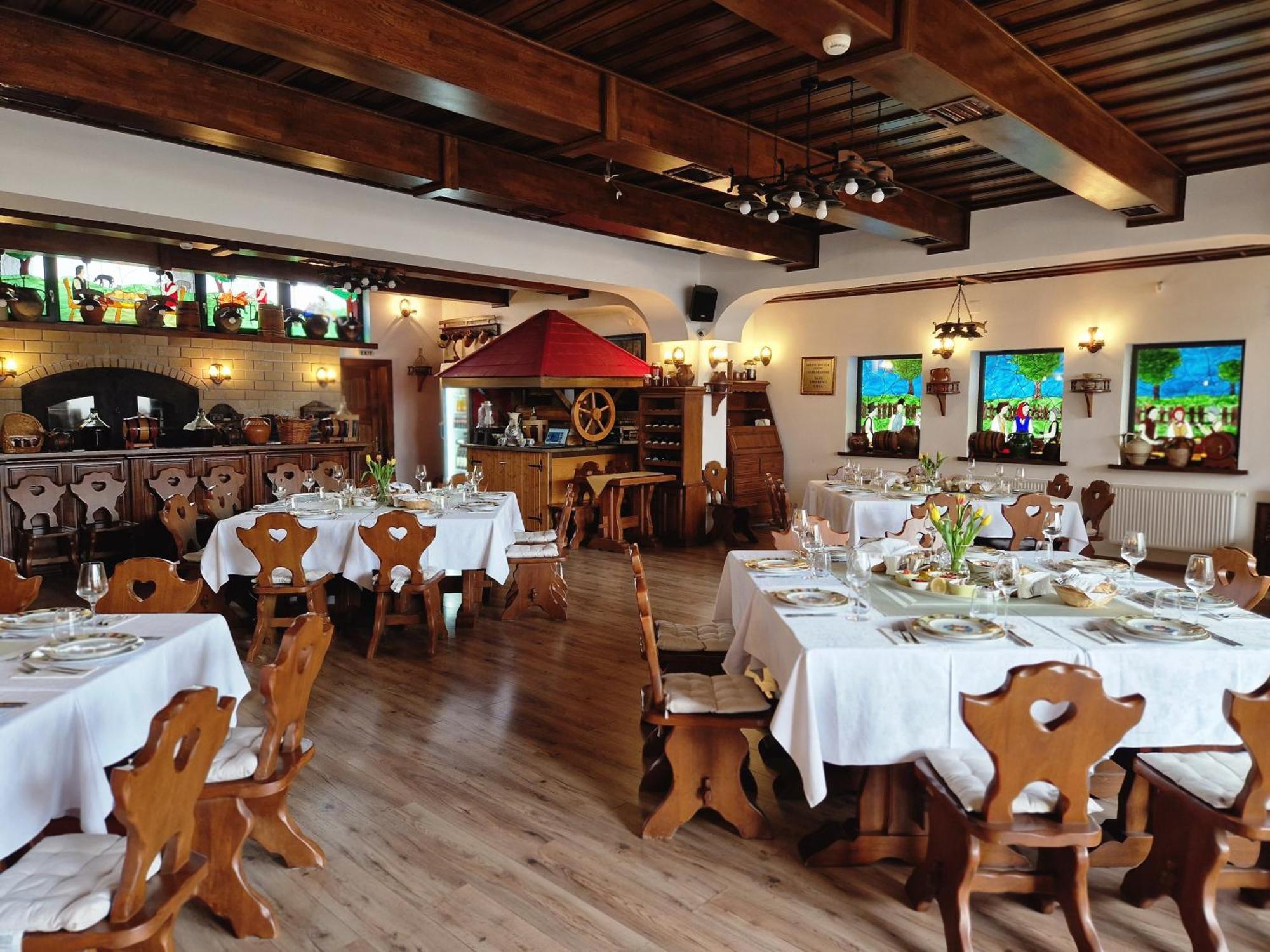 Crama Haiducilor Cluj-Napoca Extérieur photo