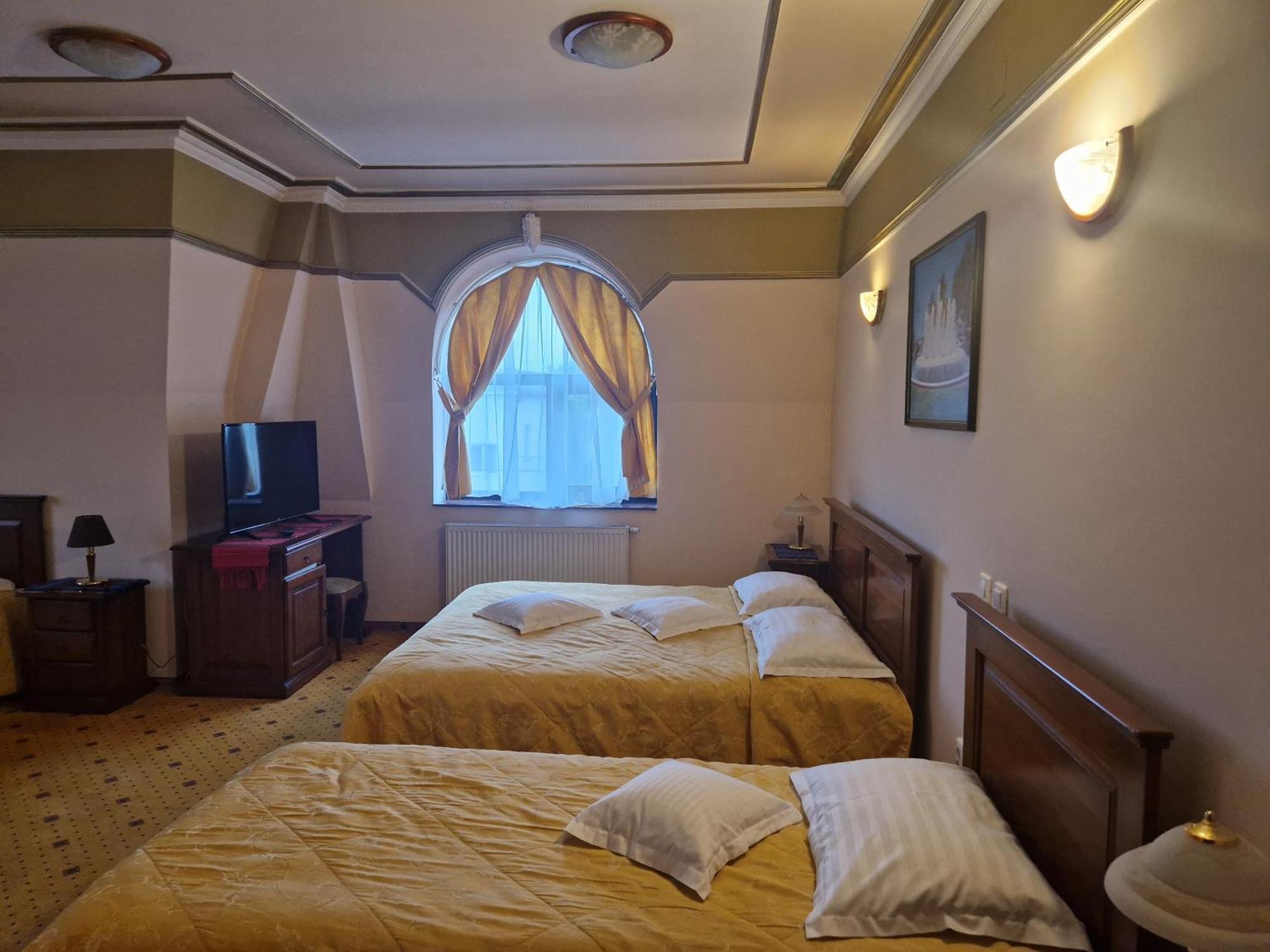 Crama Haiducilor Cluj-Napoca Extérieur photo