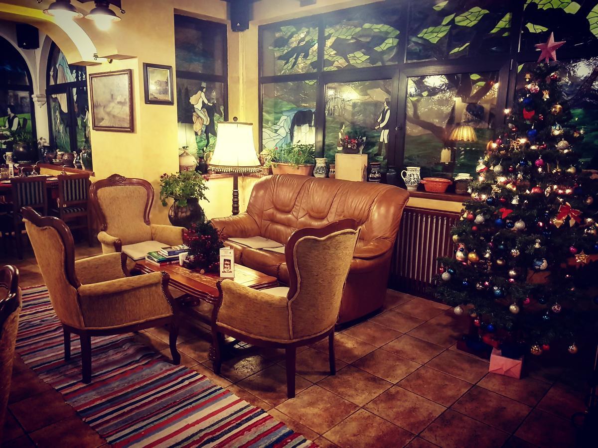 Crama Haiducilor Cluj-Napoca Extérieur photo